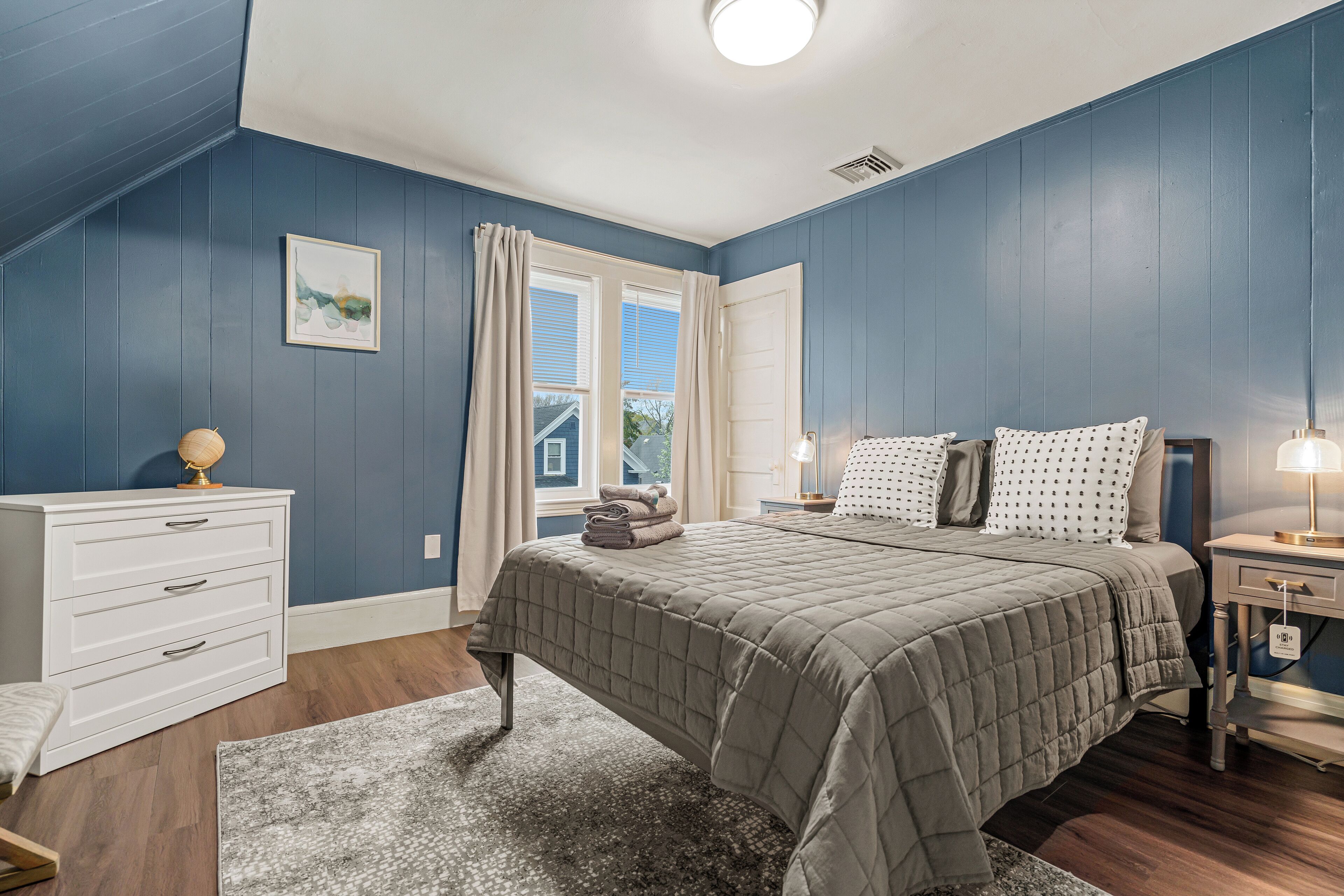 2 habitaciones, wifi gratis y ropa de cama 