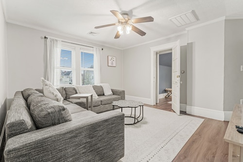 Hocus Pocus Season is here! Don’t miss it!