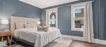 Enchanting 2-bedroom apartment in Salem near attractions!