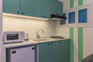 Naya - City view Studio & Balcony | Private kitchenette