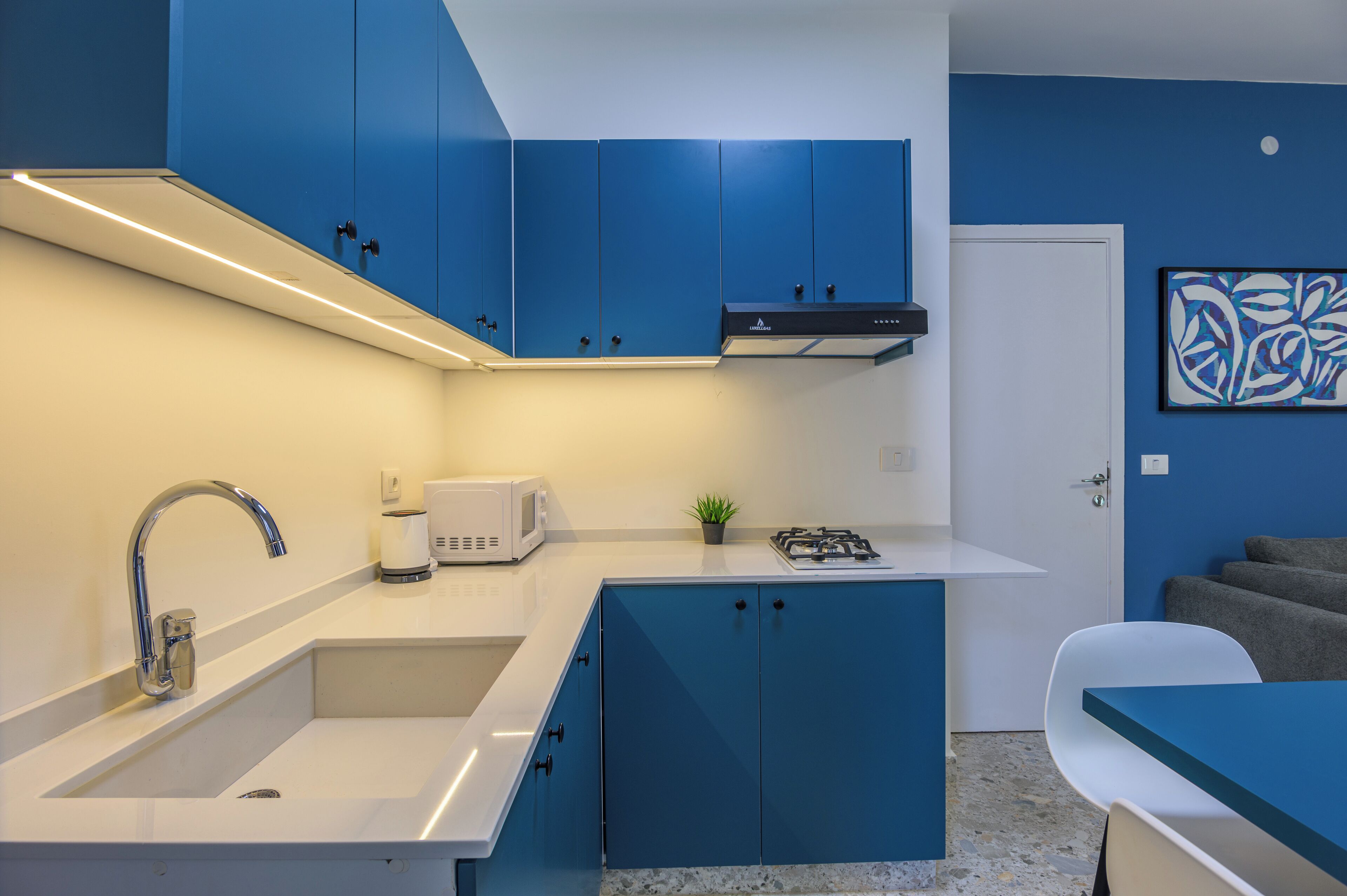 Amar - City view Studio & Balcony | Private kitchenette | Mini-fridge, microwave, stovetop, electric kettle