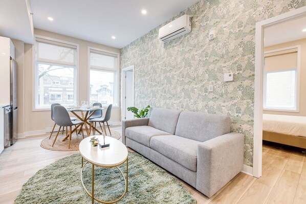 Superior Apartment 3, City View | Oleskelualue | Älytelevisio, Netflix, suoratoistopalvelut