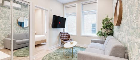 Superior Apartment 7, City View | Oleskelualue | Älytelevisio, Netflix, suoratoistopalvelut