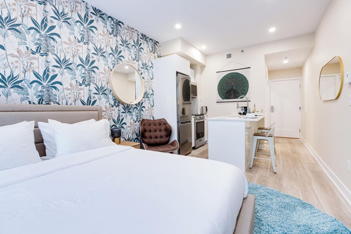 City Studio Suite 3, City View | Ferros/tábuas de passar roupa, Wi-Fi de cortesia