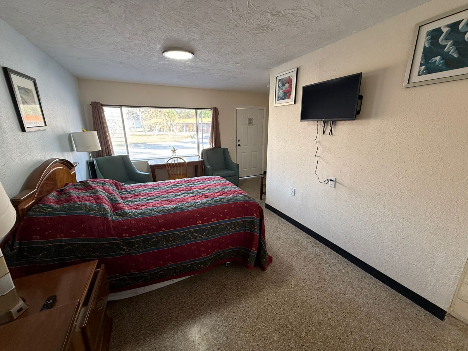 Literie de qualité supérieure, bureau