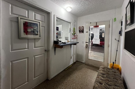 Reception. Cross City Motel by Hotel O US 19