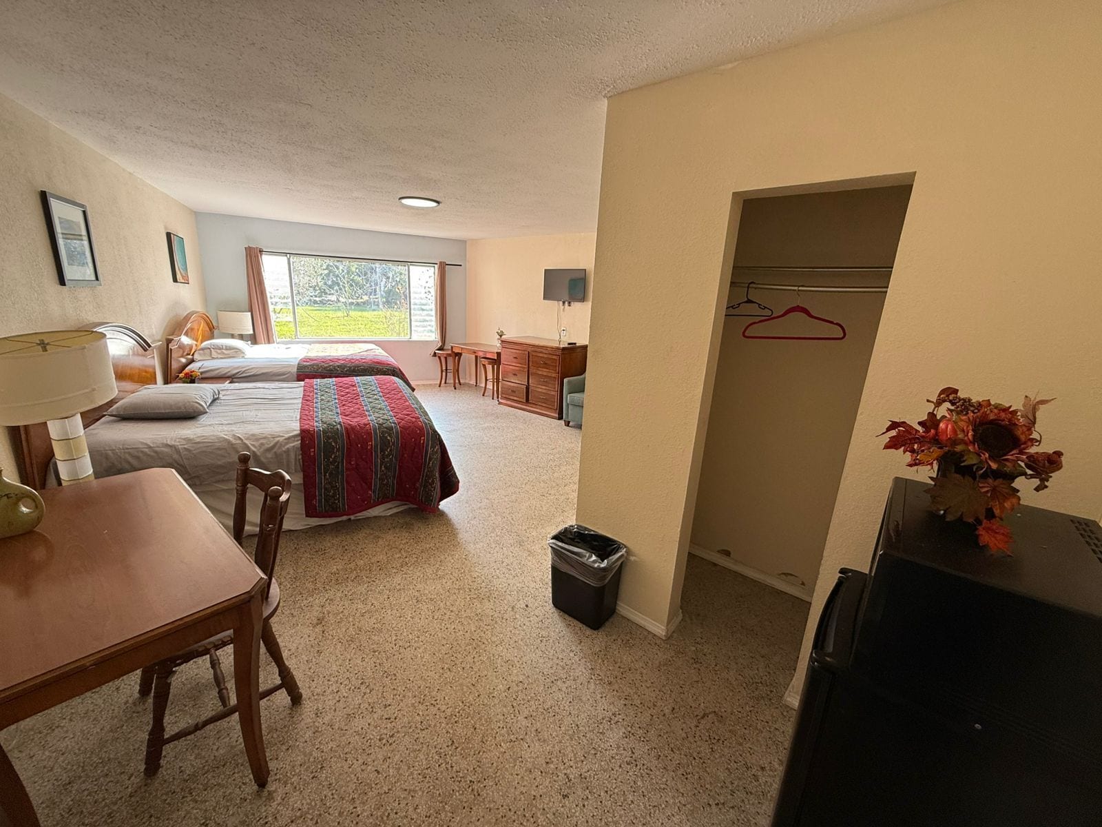 Double Room (Queen) | Premium bedding, desk, free rollaway beds, free WiFi