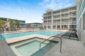 Condo, 1 King Bed with Sofa bed (Sea Glass 216) | Pool