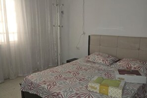 2 Schlafzimmer, Bügeleisen/Bügelbrett, Internetzugang