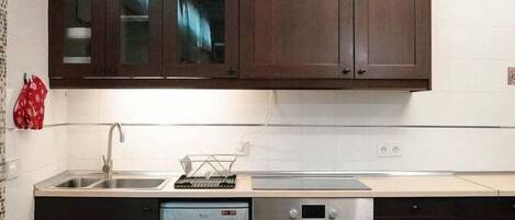 Fridge, microwave, oven, dishwasher