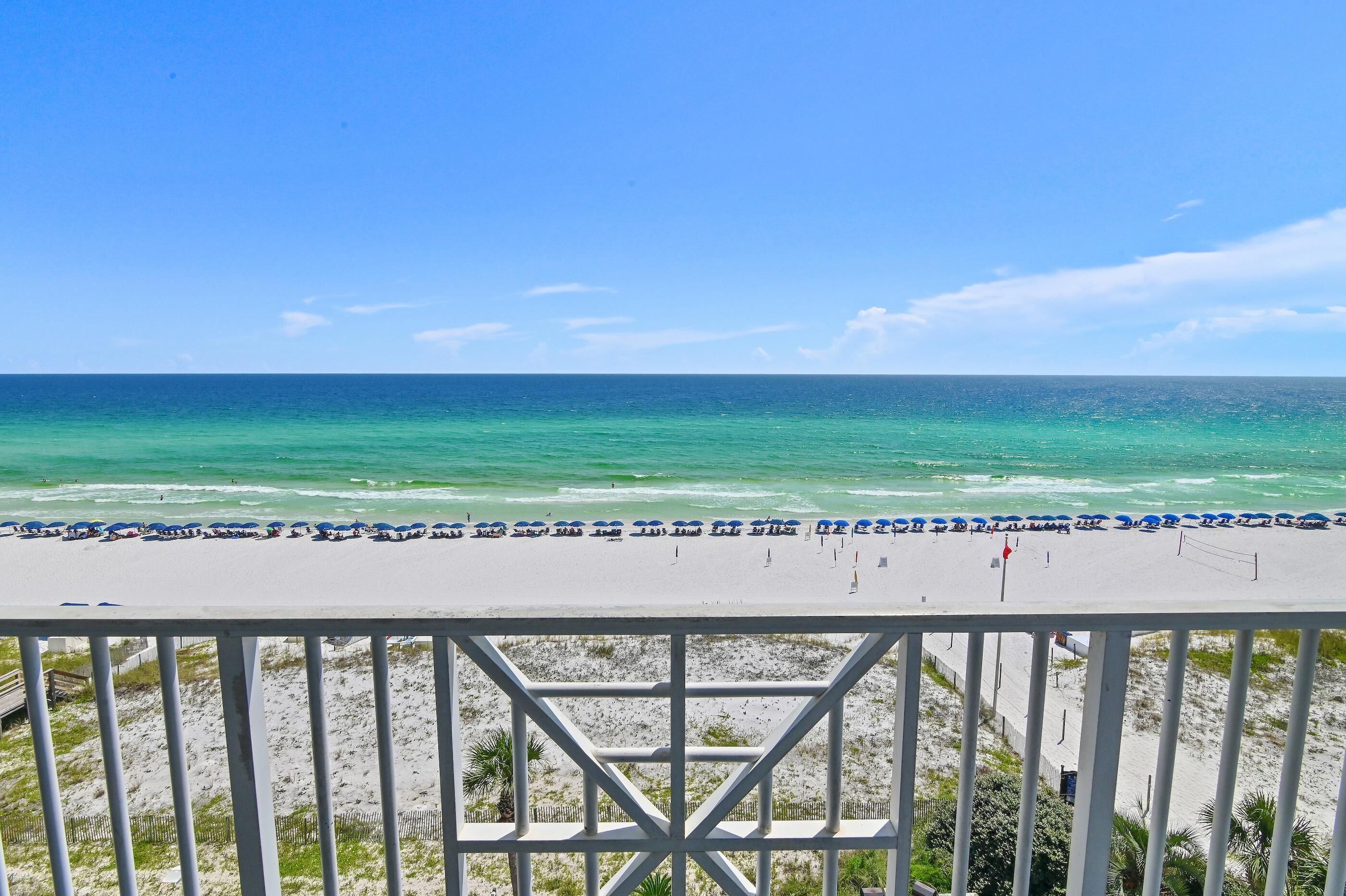 Condo, várias camas (Inn at Crystal Beach 611) | Praia | Na praia 
