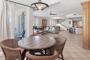 Kondominium, Beberapa Tempat Tidur (Inn at Crystal Beach 611) | Interior