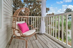 House, Multiple Beds (Milo's Beach Bungalow) | Property grounds - Milo's Beach Cottage (Santa Rosa Beach)