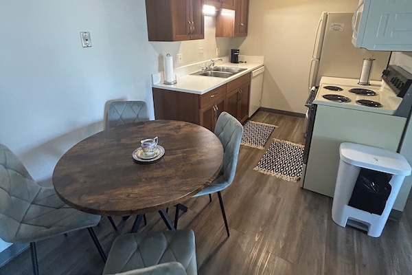 Microones, forn, placa de cuina i rentaplats