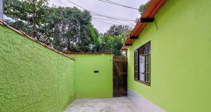 Casa c Wi-fi e Garagem 5 min do Centro