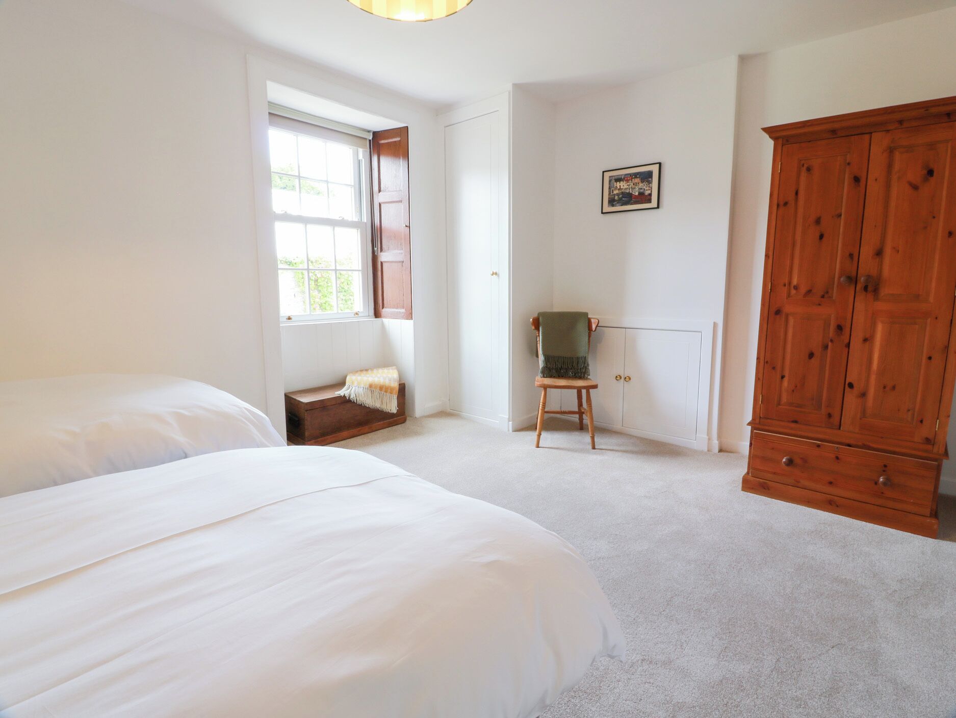 3 عدّة غرف نوم وبديكورات فريدة لكل غرفة وطراز فريد لكل وحدة