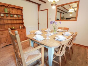 Dining - Balsaggart Farm (Maybole)