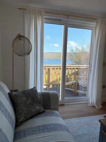 Charming Newly Renovated 1 Bedroom Chalet | Stunning Sea Views