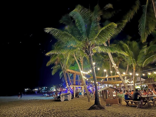 Beach bar