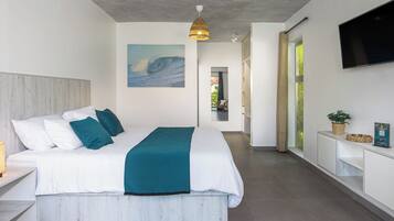 Deluxe Double Room, Pool View | In-room safe, blackout curtains, soundproofing, free WiFi