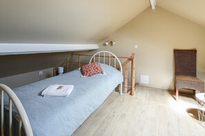 3 chambres, fer et planche Ă repasser, Wi-Fi, draps fournis