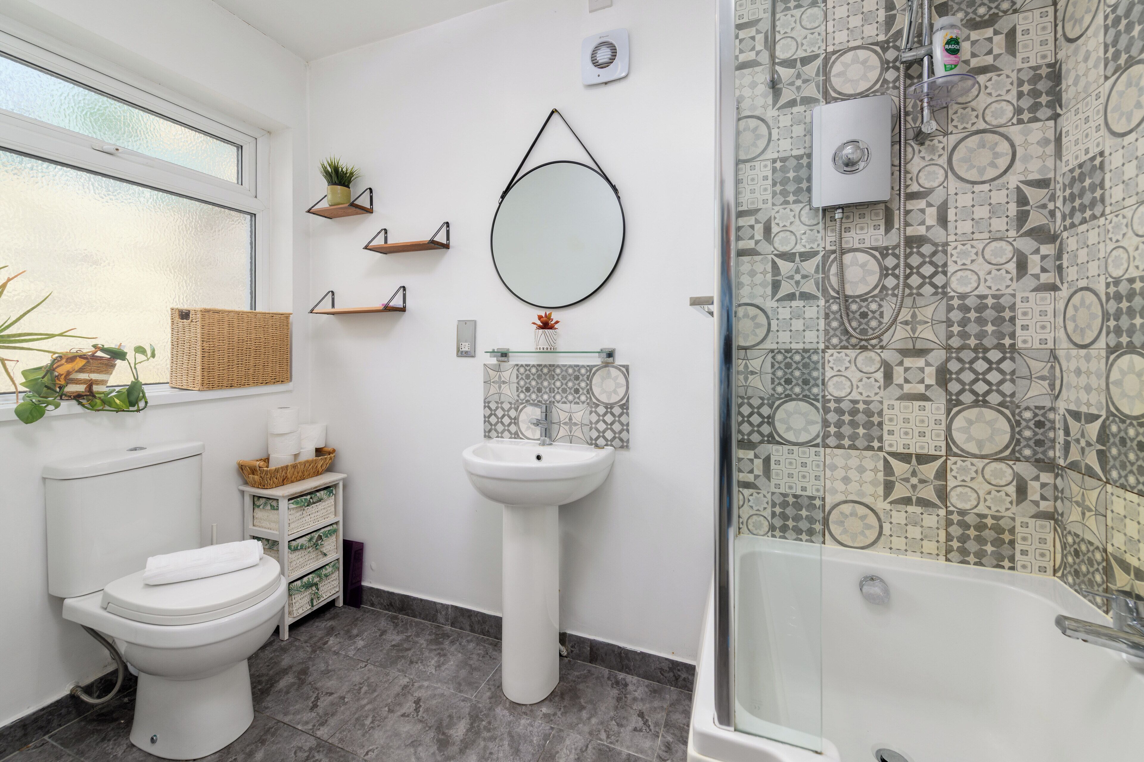 Hair dryer, towels, toilet paper