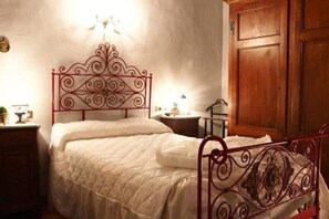 7 chambres, bureau, fer et planche à repasser, Wi-Fi