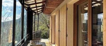 Le Nid des Amis, garden, pool and view