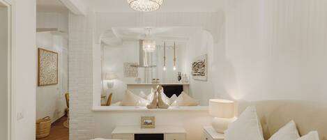 1 sovrum, skrivbord, strykjärn/strykbräda och gratis wi-fi