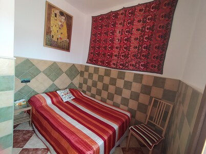 Casa en el pueblo pesquero cerca del mar