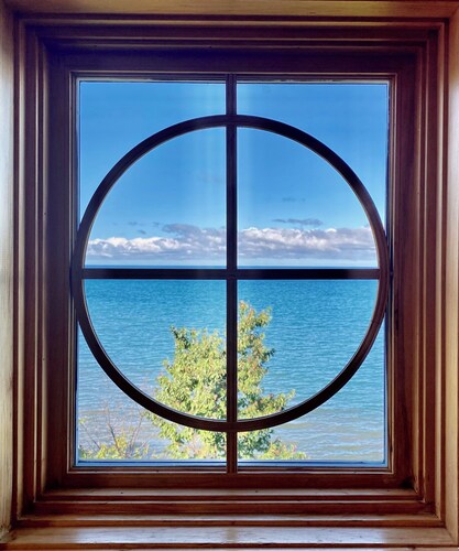 Keweenaw Castle Guest Wing: Lake Superior Luxury Sauna/Hot Tub/Massages...