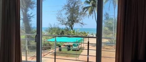 Standard Double Room, Balcony | Interior