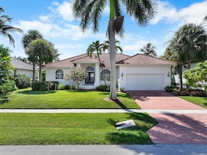 House, Multiple Beds (Seaside waterfront home with heated p) | Exterior - Seaside Waterfront Home With Heated Pool and Dock (Marco Island)