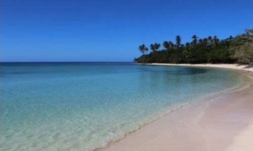 Cabaña Del Sol-Small Cabin Near The Best Beaches in Cabo Rojo with generator