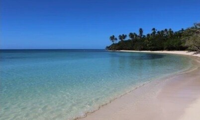 Cabaña Del Sol-Small Cabin Near The Best Beaches in Cabo Rojo with generator