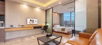 JunHome International Apartment