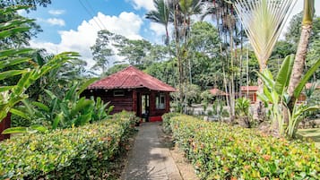 Fachada da propriedade