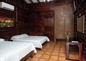 Comfort Quadruple Room