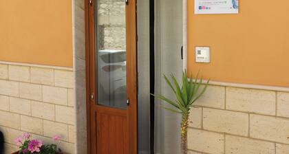 Nonna Croce Home - Furnished apartment for short-term rental