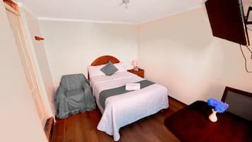 Desk, laptop workspace, free WiFi