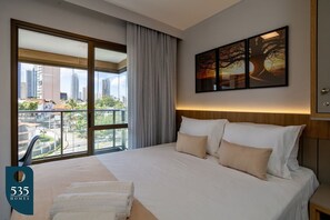 1 chambre, fer et planche à repasser, accès Internet, draps fournis