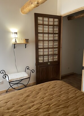 2 chambres, draps fournis