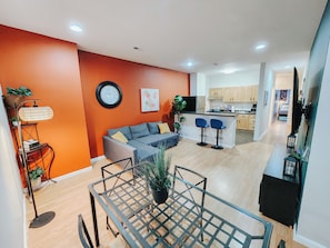 Smart TV, fireplace, books
