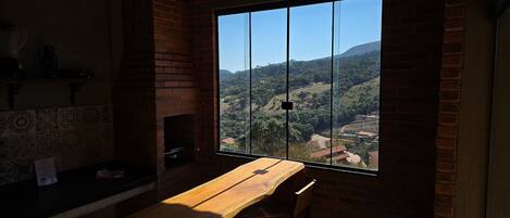 Basic Chalet | Interior