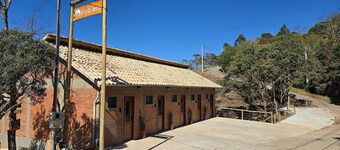 Villa da Serra 750m do centrinho