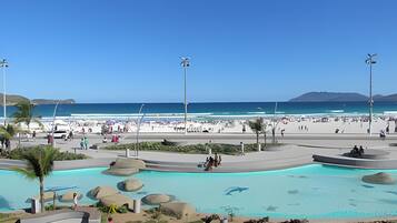 Apartamento | Praia | Na praia, areia branca