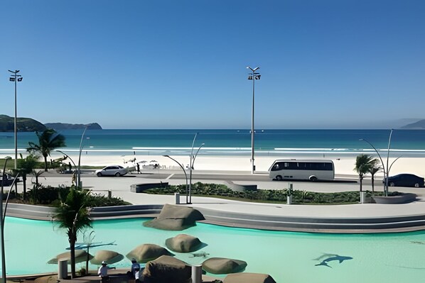 Deluxe Apartment, Lanai, Sea View | Beach | On the beach, white sand - PRAIA DO FORTE ALTO LUXO  (Cabo Frio)