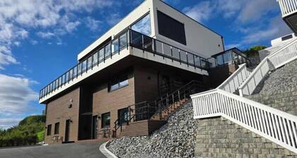 Unique and comfortable apartment with free parking