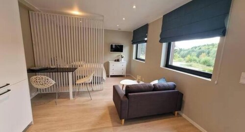 Comfortable apartment with free parking