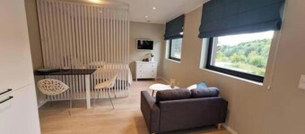 Comfortable apartment with free parking